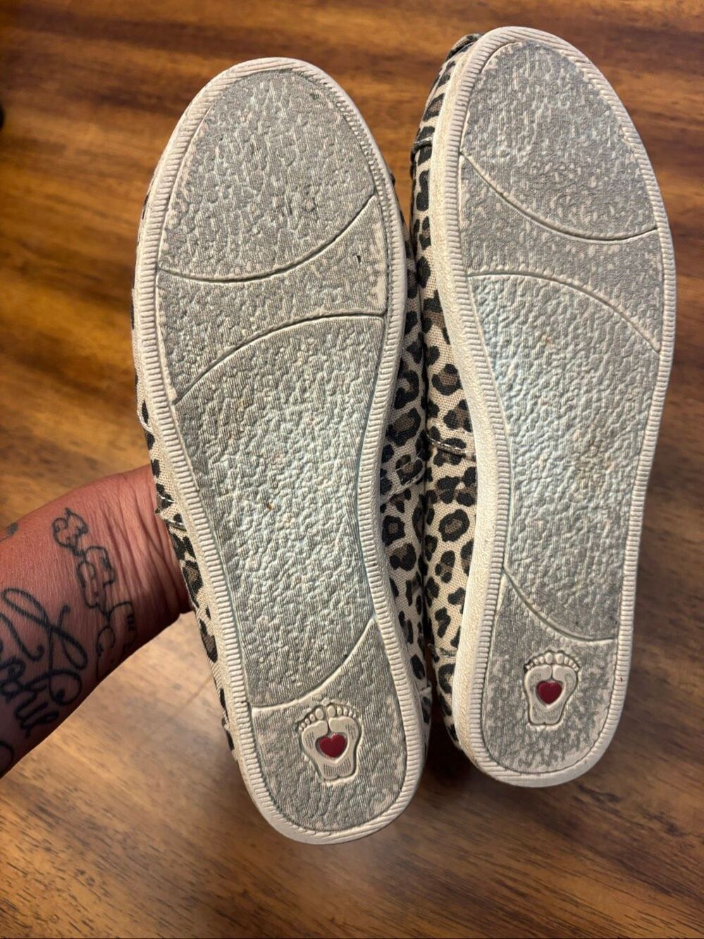 Leopard print BOBS, size 7 - Picture 5 of 5